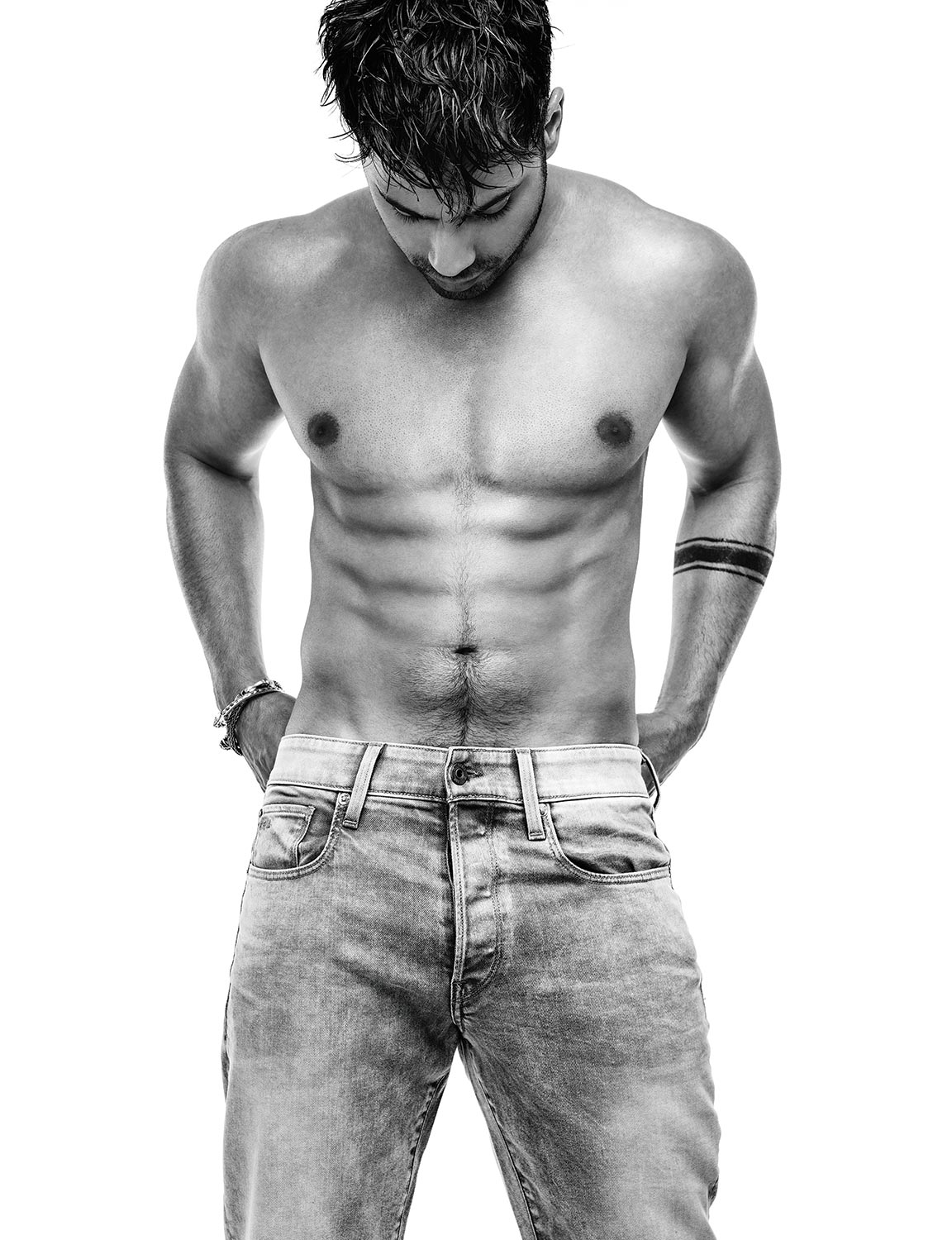 ERRIKOSANDREOU_ALIA_VARUN_026