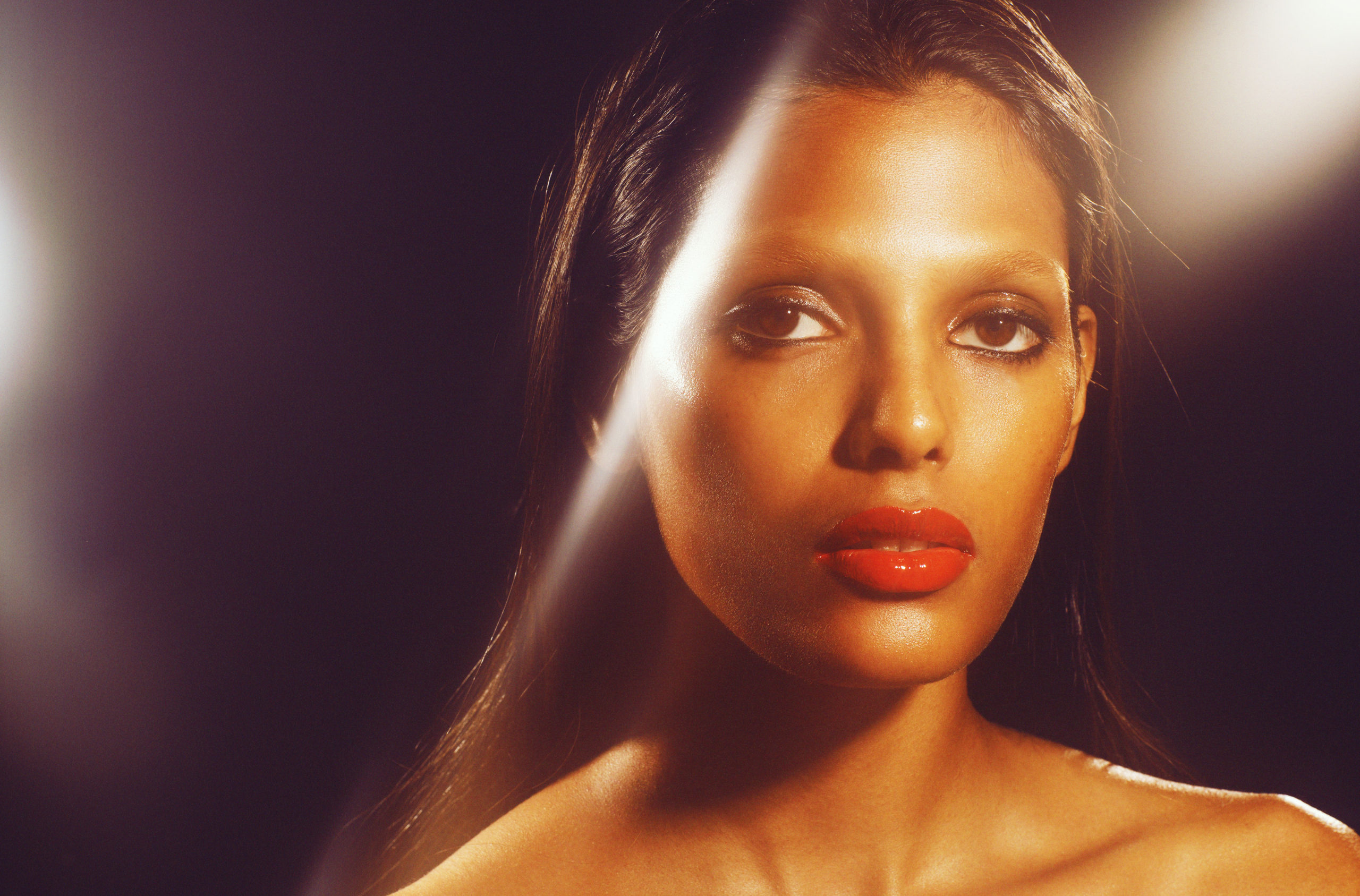 ERRIKOSANDREOU_BEAUTY_019